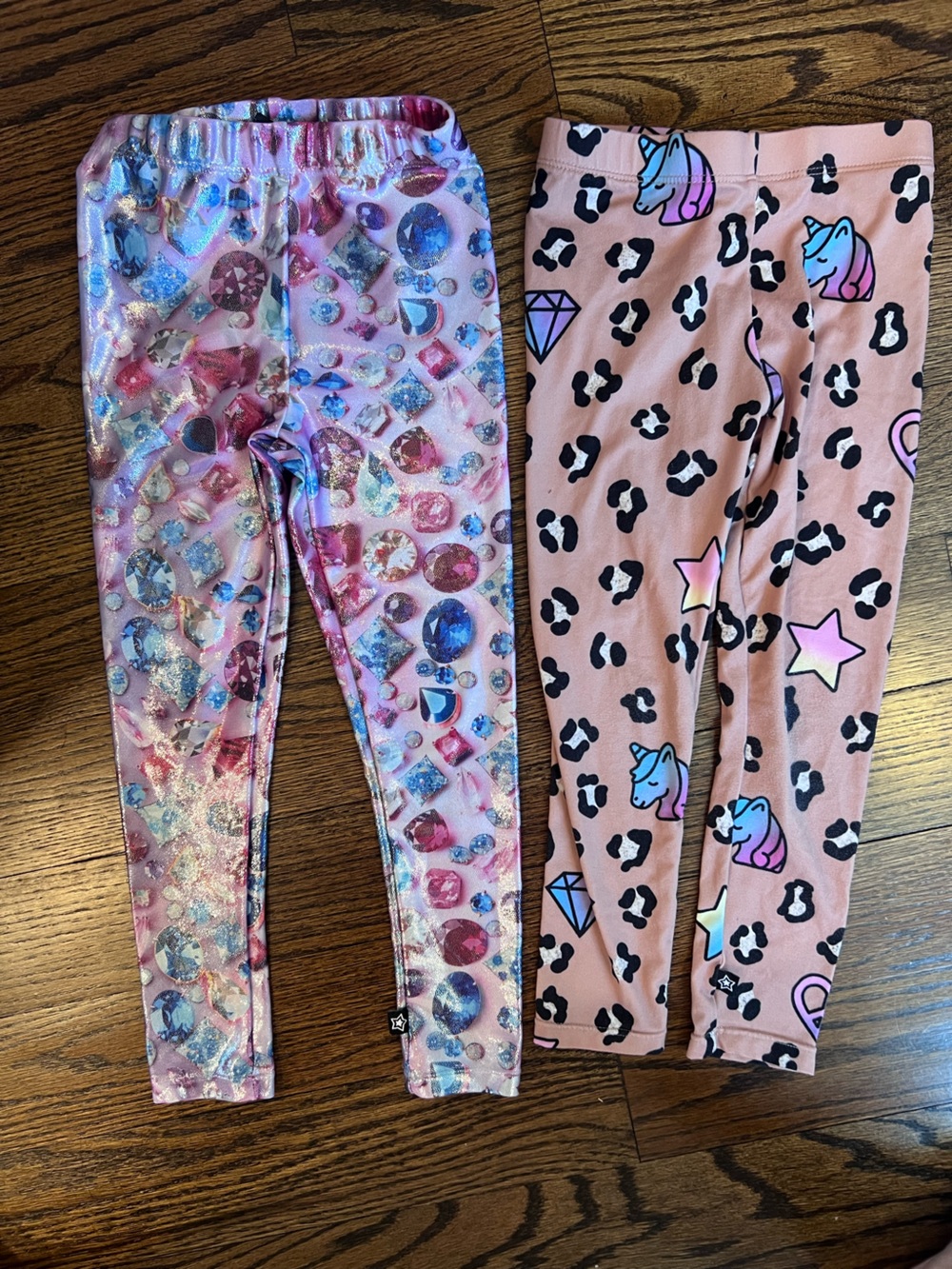 Bundle of girls printed leggings!
